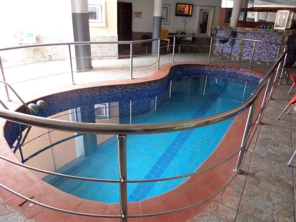 Flamingo Hotel Festac Town Ngoại thất bức ảnh