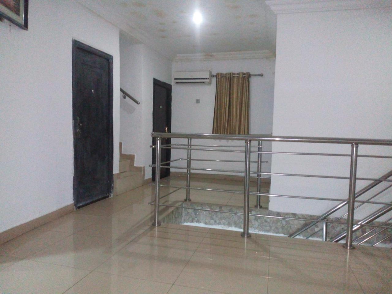 Flamingo Hotel Festac Town Ngoại thất bức ảnh